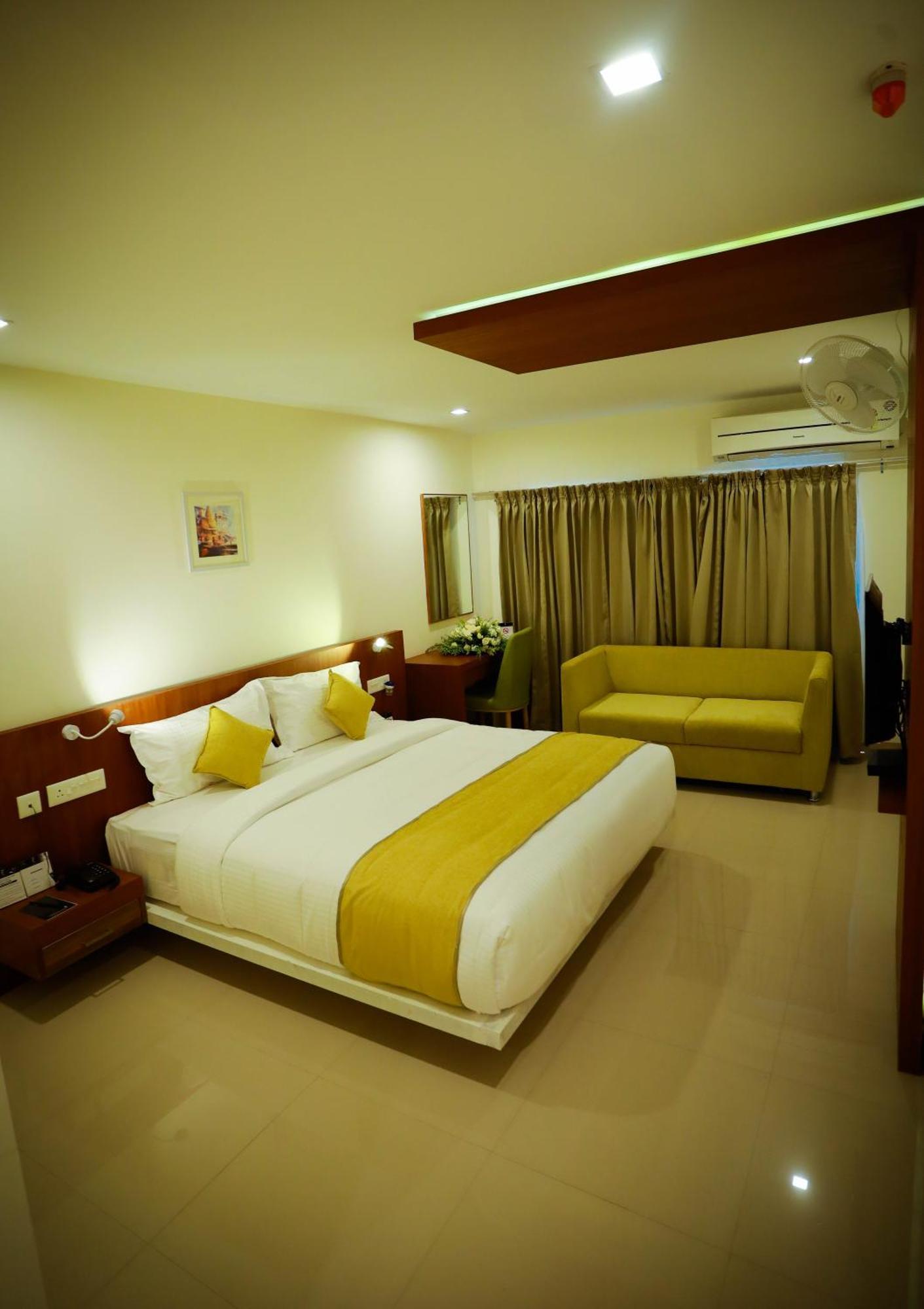 Hotel Emperor Sultan Bathery Bagian luar foto